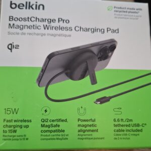 BELKIN BOOSTCHARGE PRO MAGNETIC WIRELESS CHARGING PAD